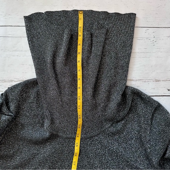 MICHAEL Michael Kors Metalic Black & Silver Cowl Neck Women’s Sweater Size XL - Picture 9 of 12